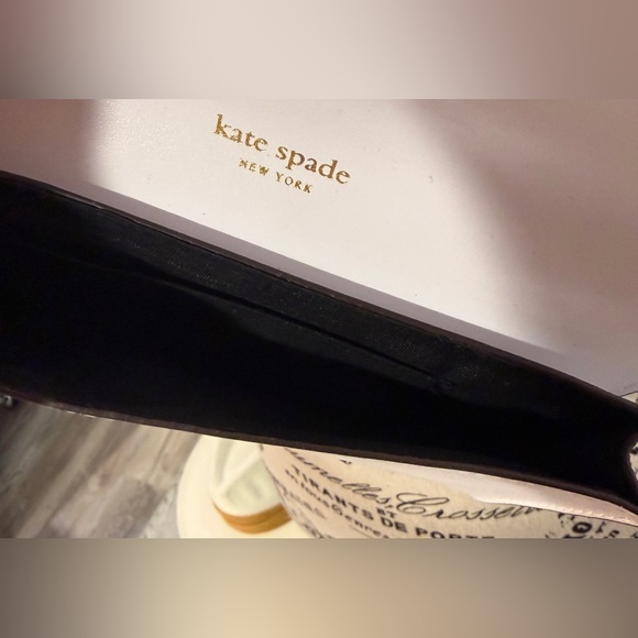 Kate Spade White Crossbody Bag NWT Leather - Picture 7 of 13